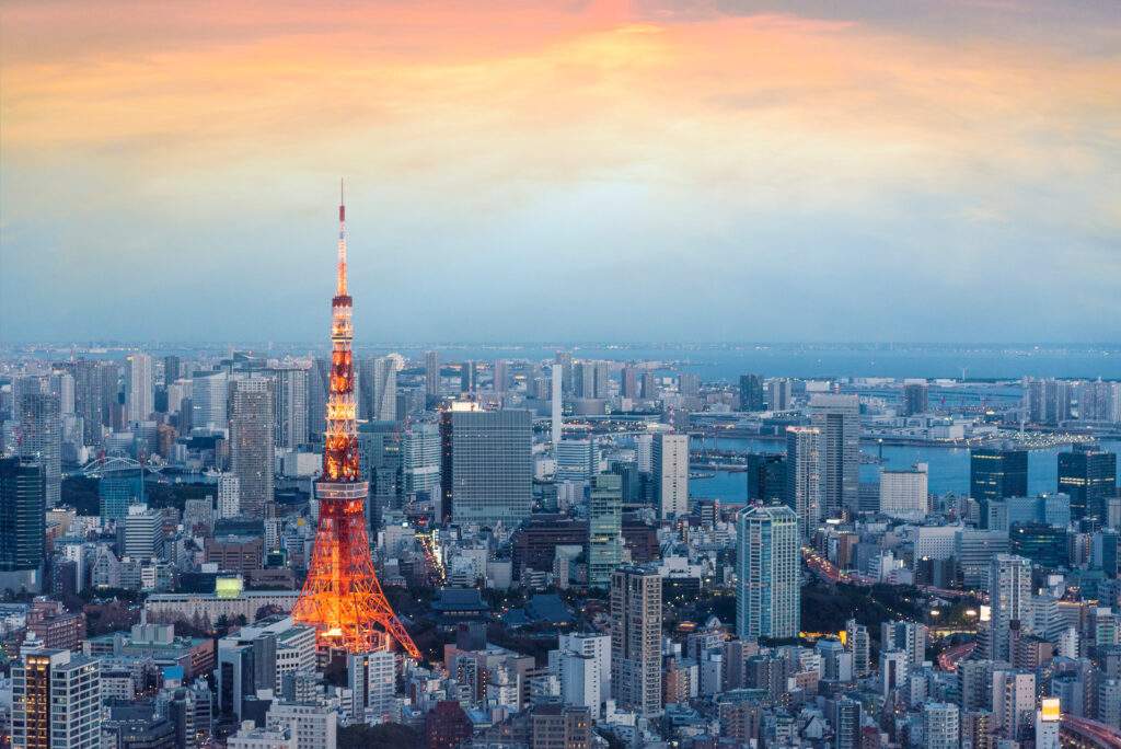 Japan view with tokyo tower during sunset